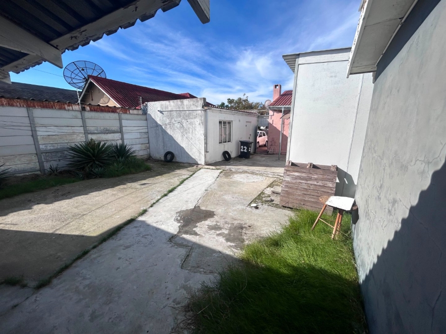 Bedroom Property for Sale in Belgravia Western Cape